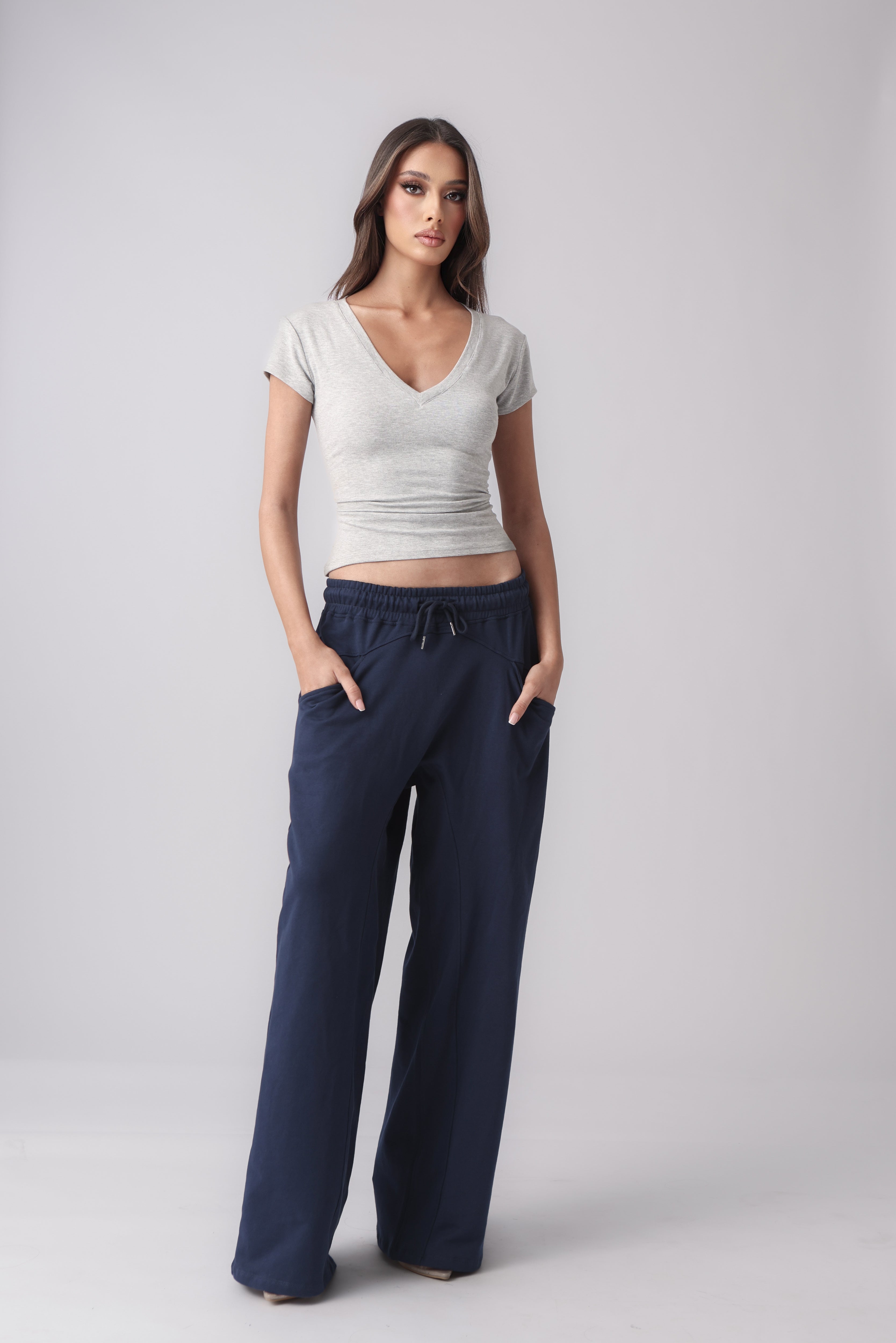APRIL TOP