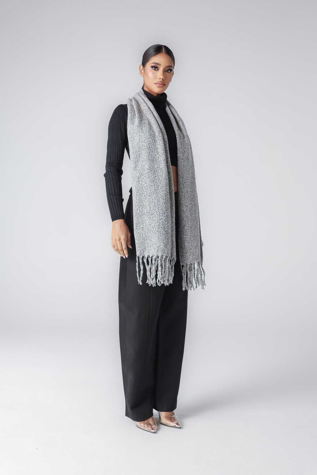 ELARIA SCARF