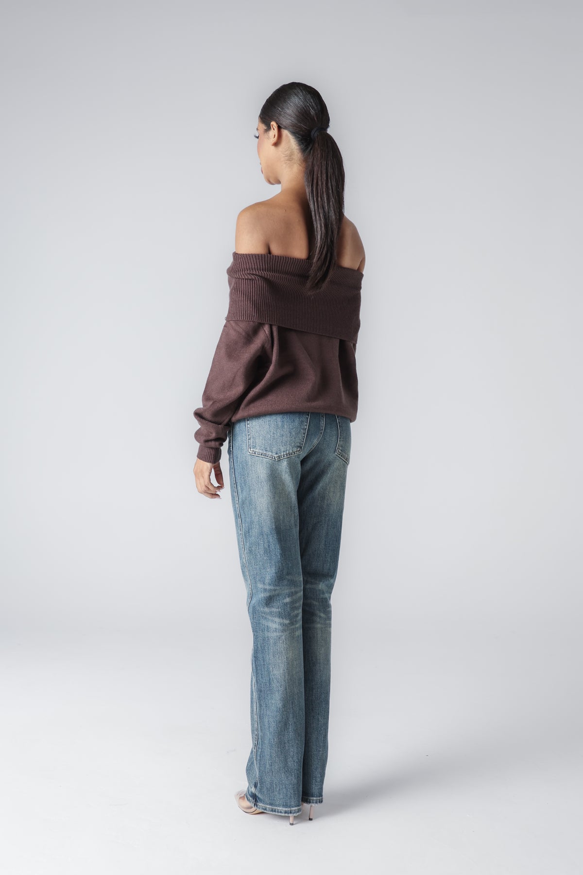 ALECTO OFF SHOULDER SWEATER