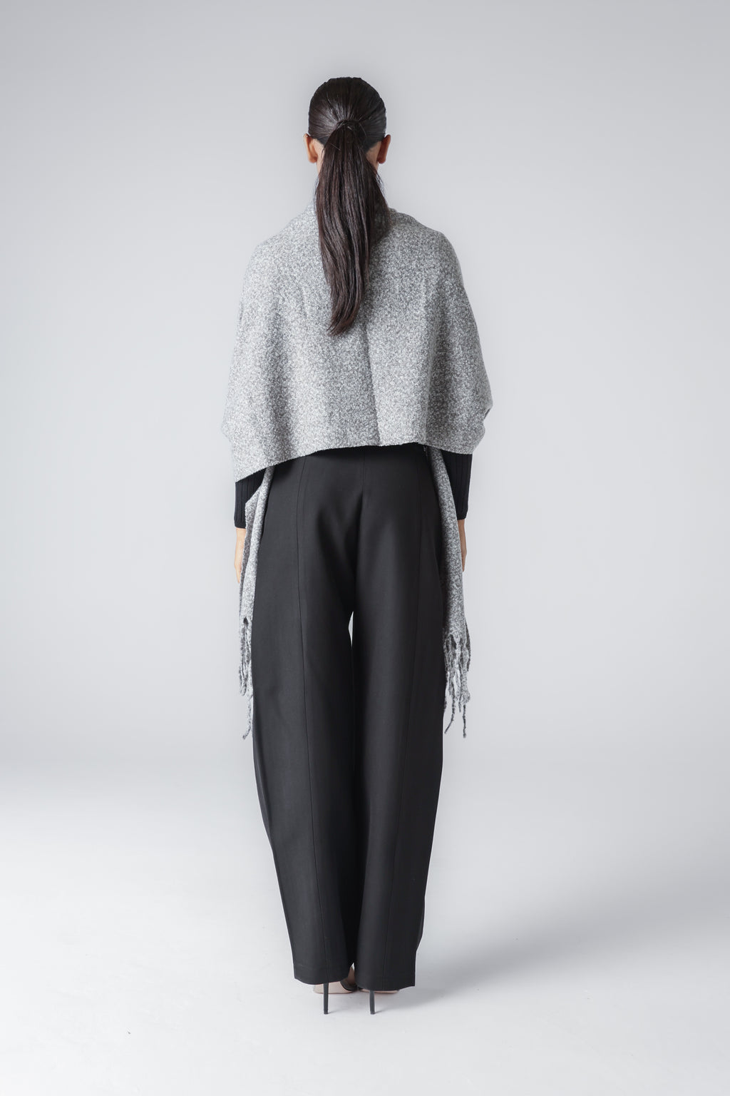 ELARIA SCARF