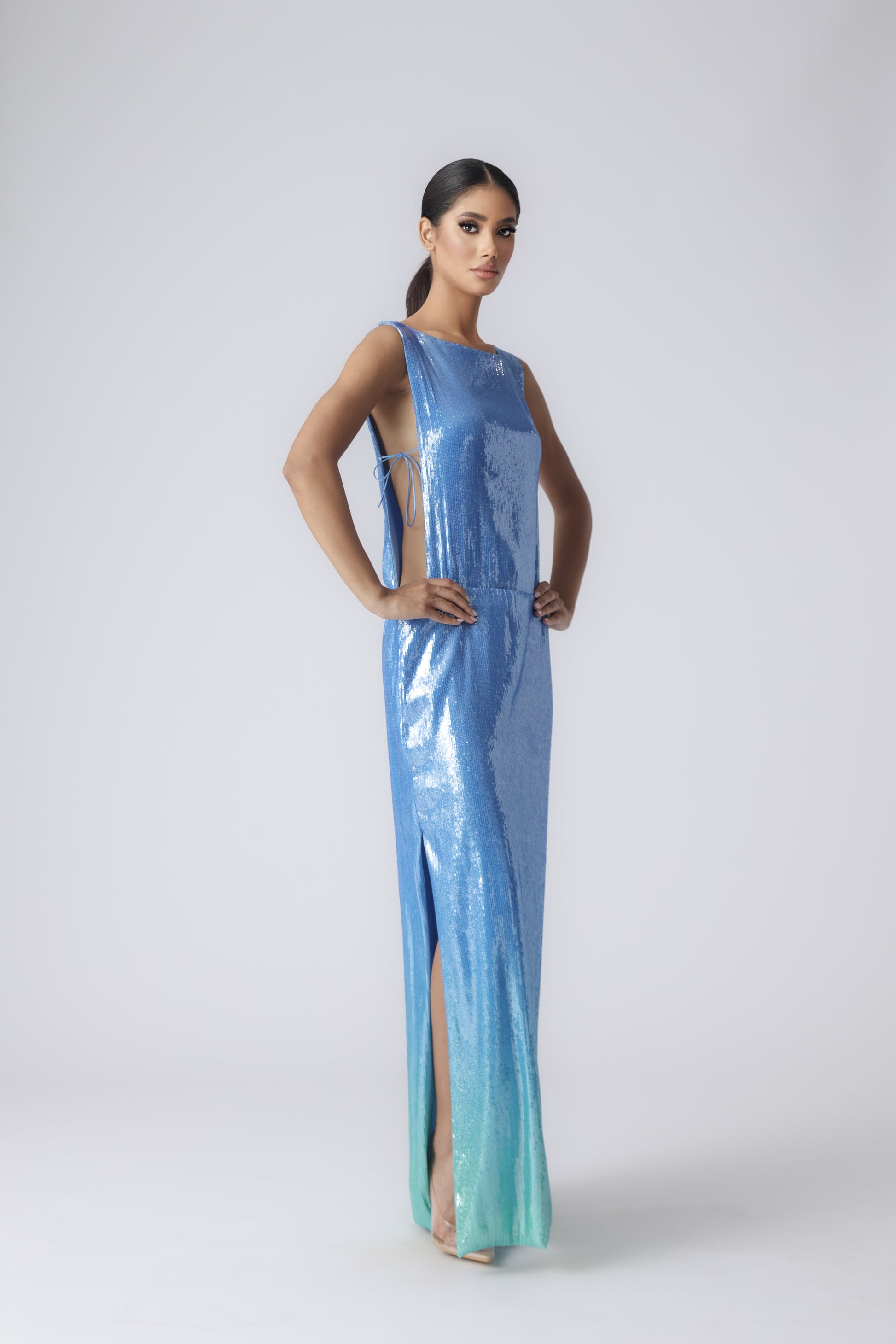 ROMANCE MAXI DRESS