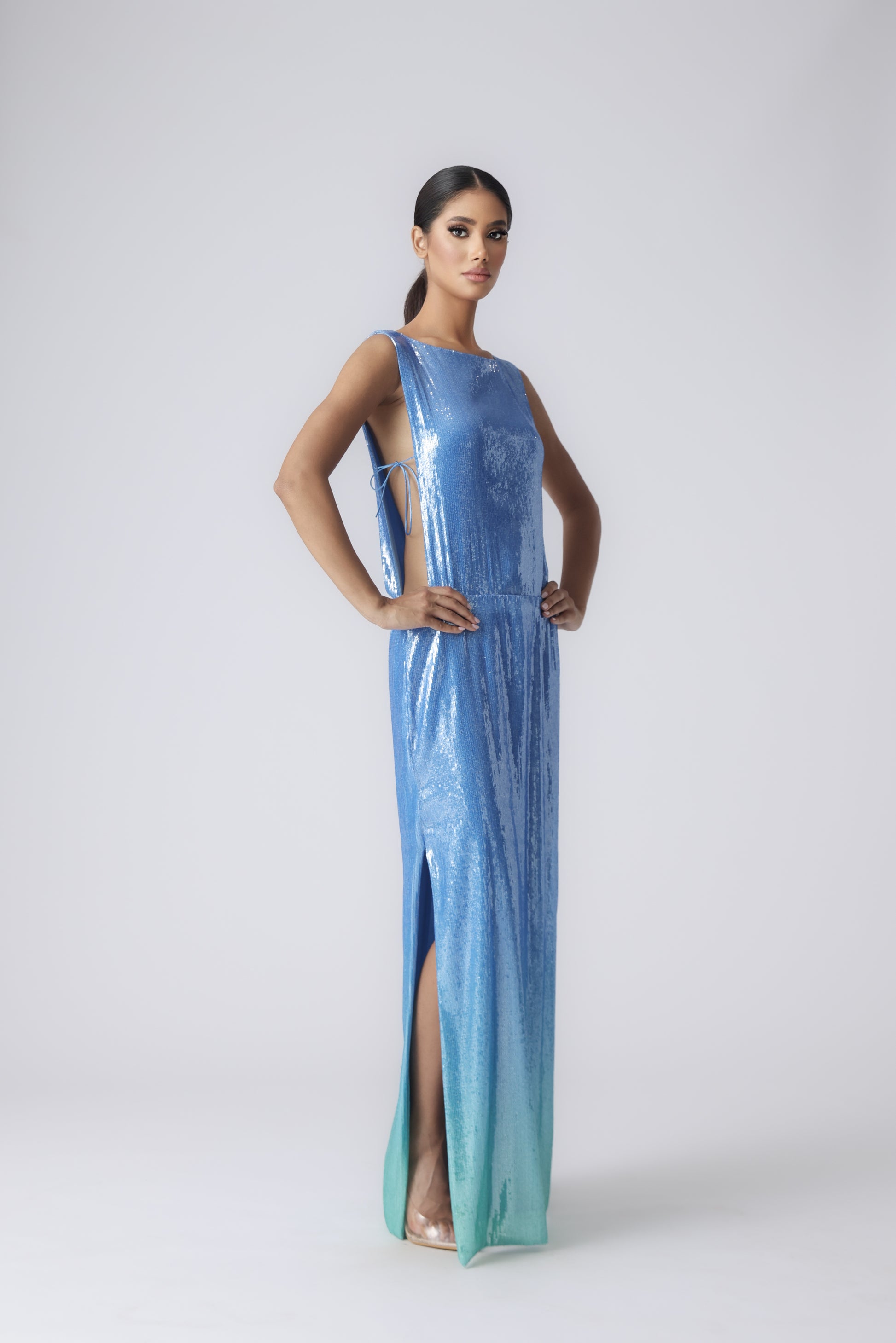 ROMANCE MAXI DRESS