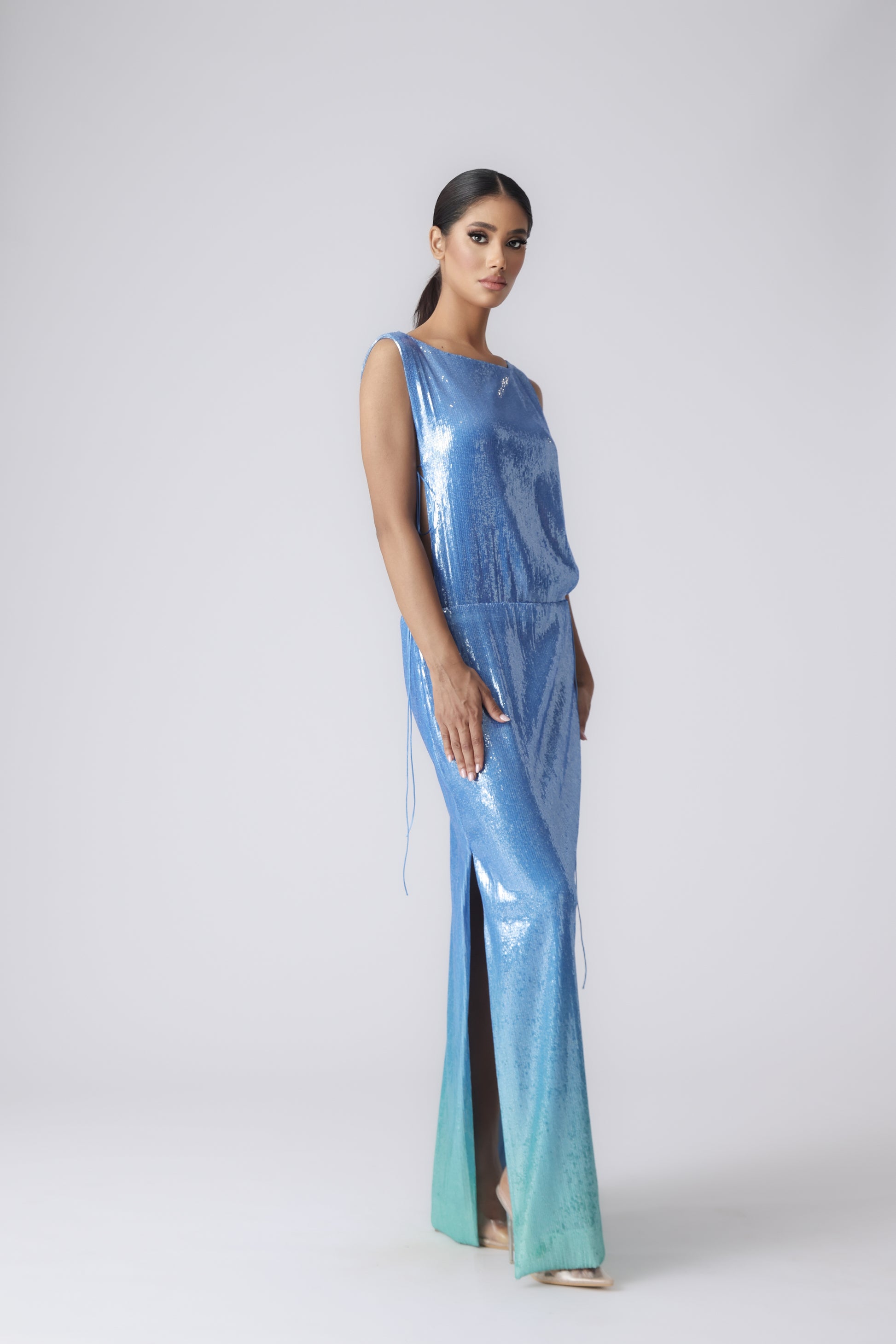 ROMANCE MAXI DRESS
