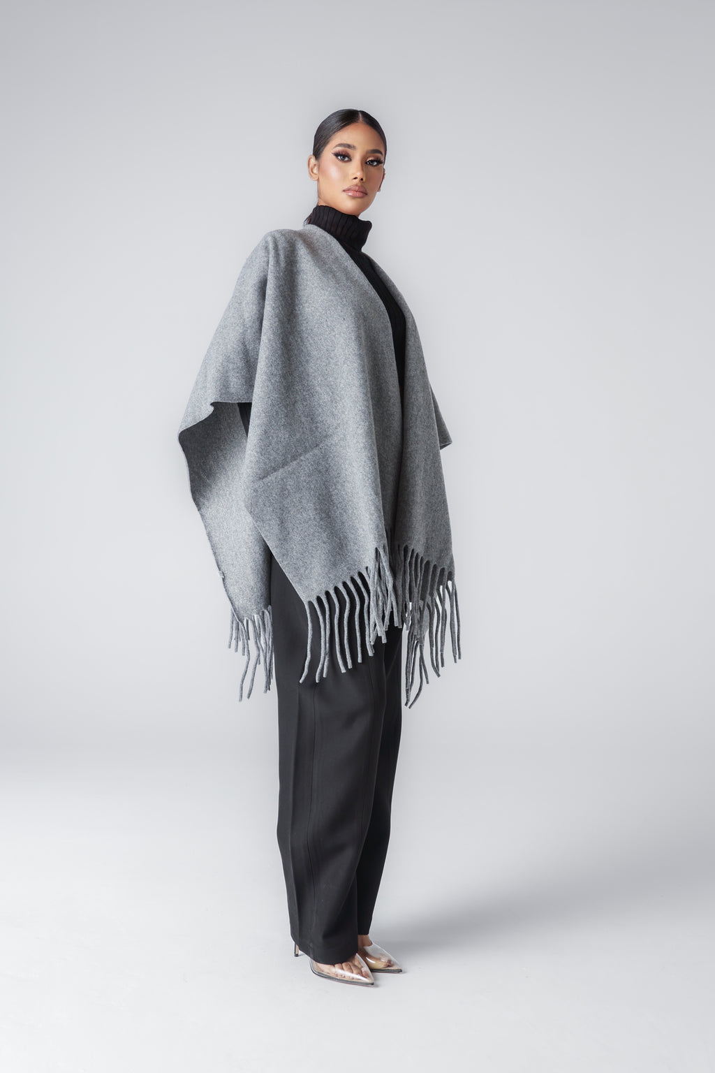 AMRITA PONCHO