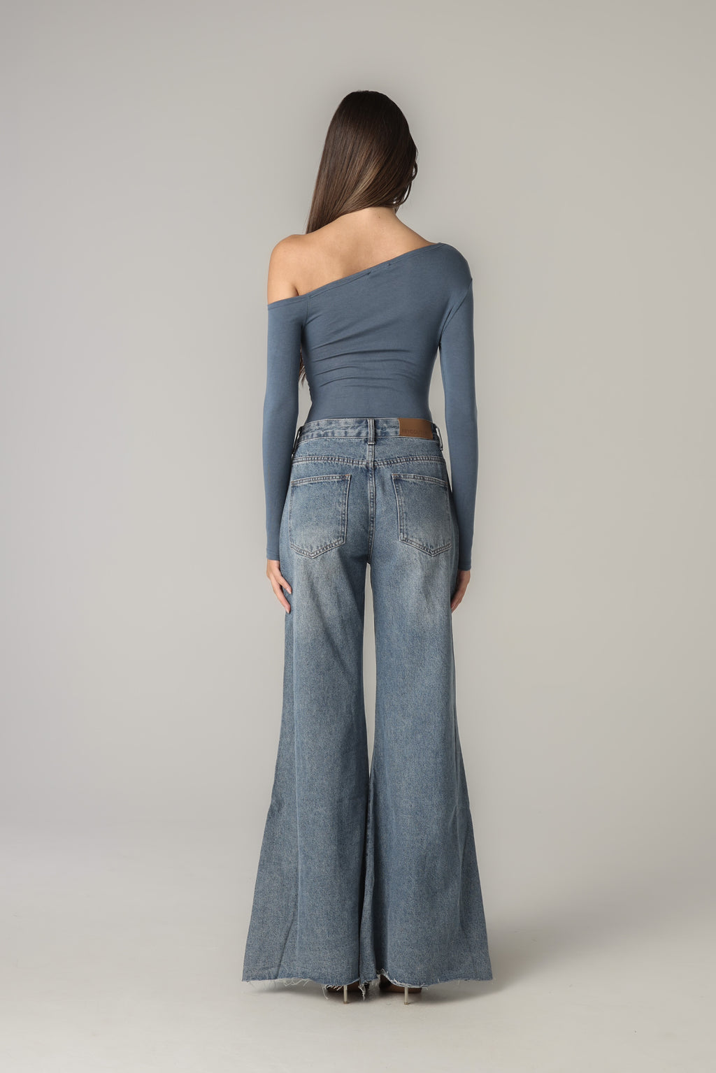 LUCY BODYSUIT