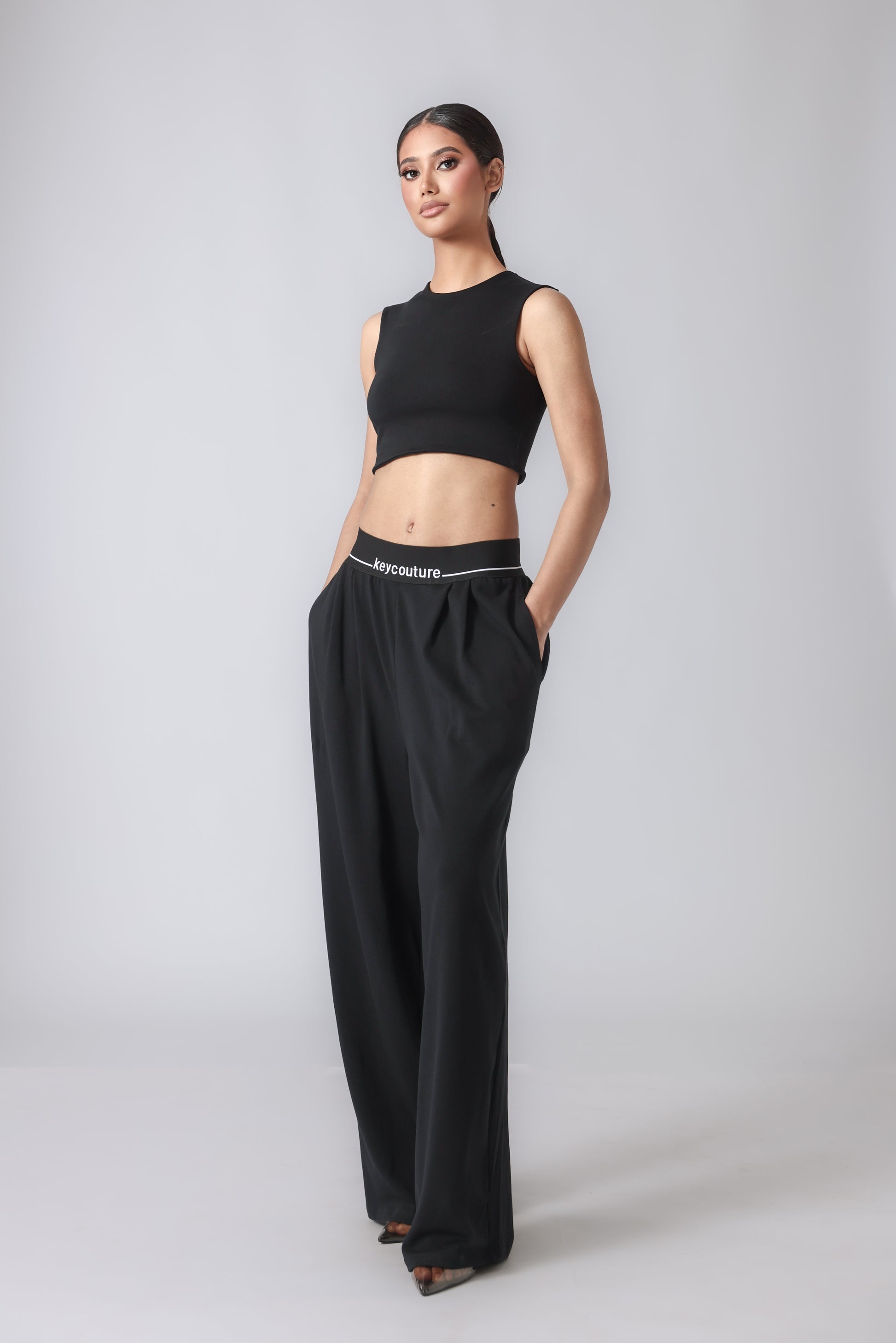 STAY READY CROPTOP