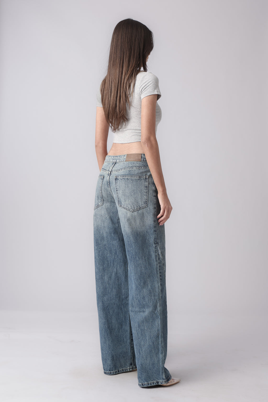CAPRIA DENIM JEANS