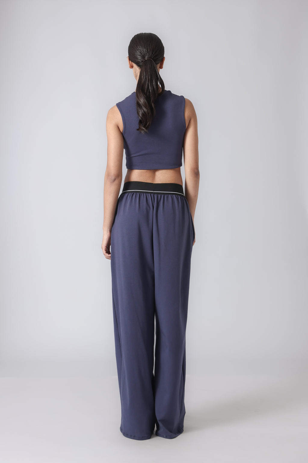 STAY READY CROPTOP