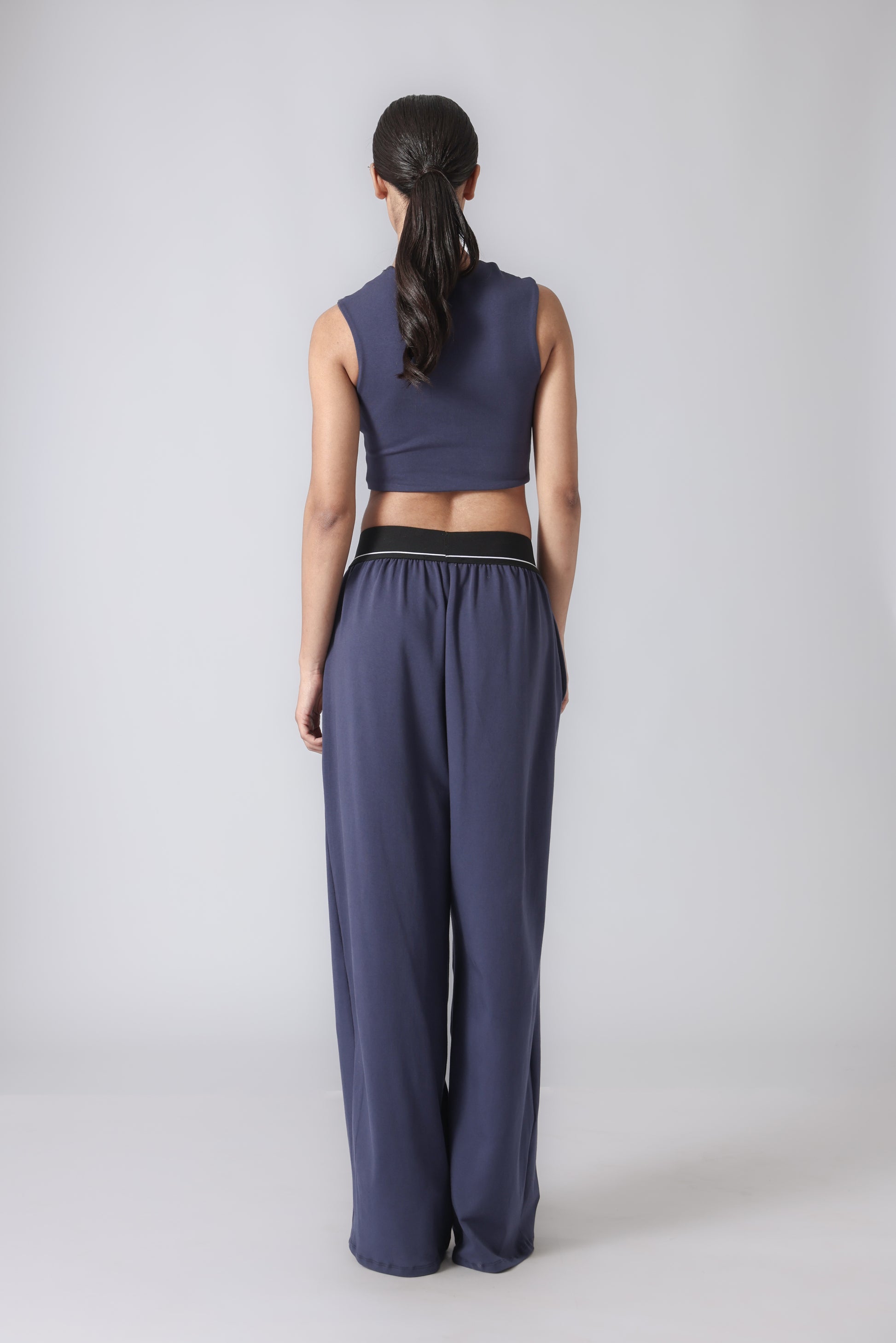 STAY READY CROPTOP