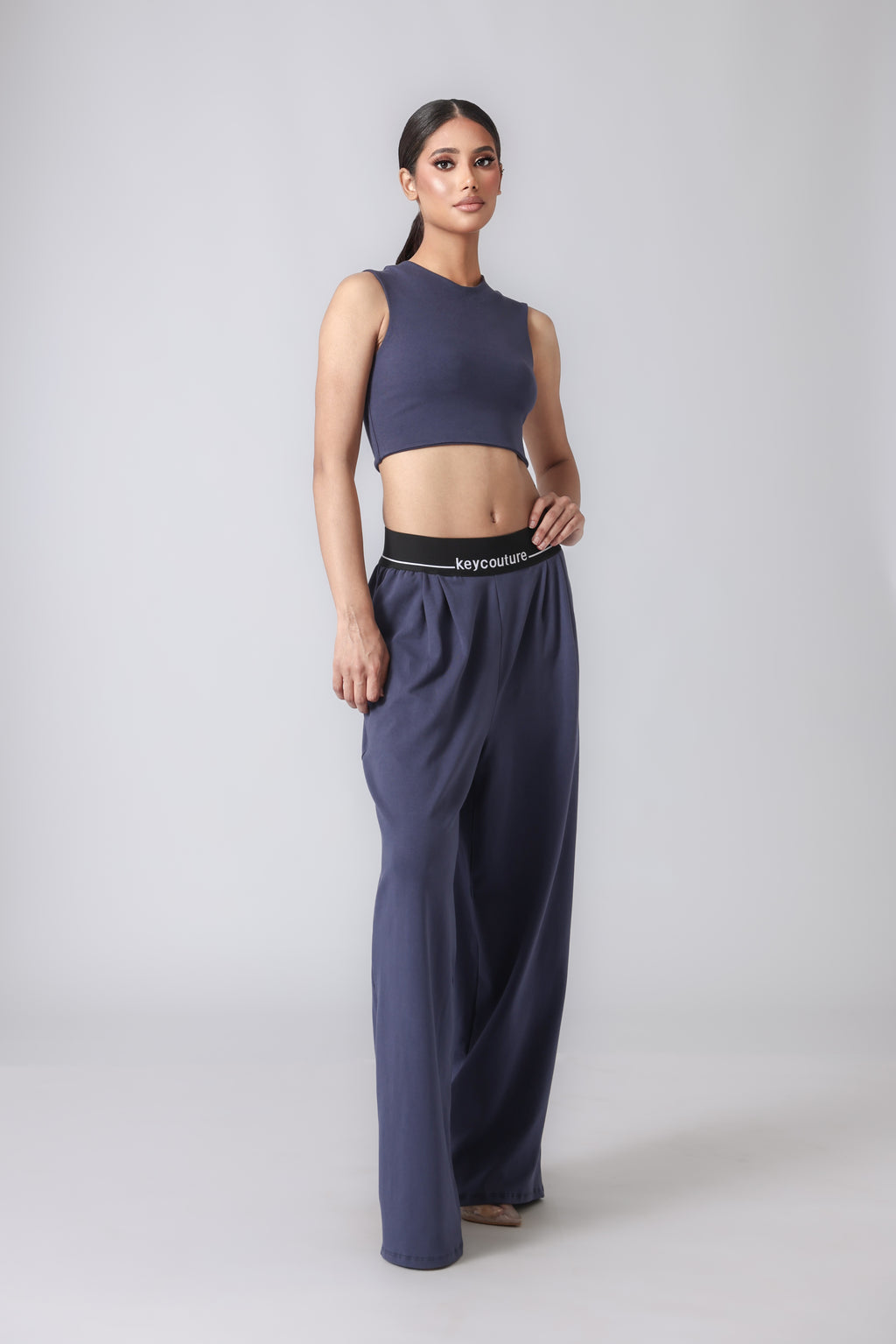 STAY READY CROPTOP