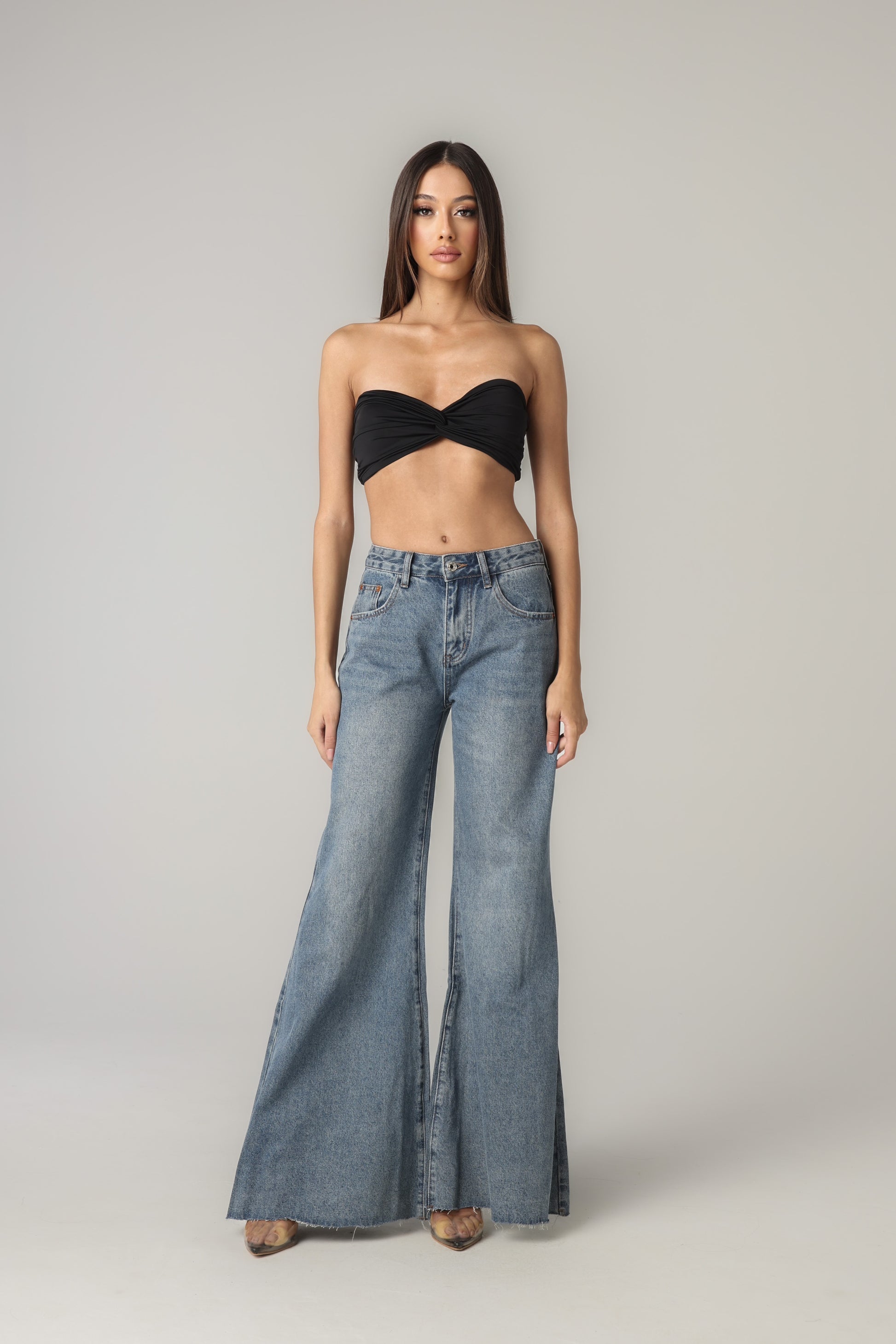 KYRA CROP TOP