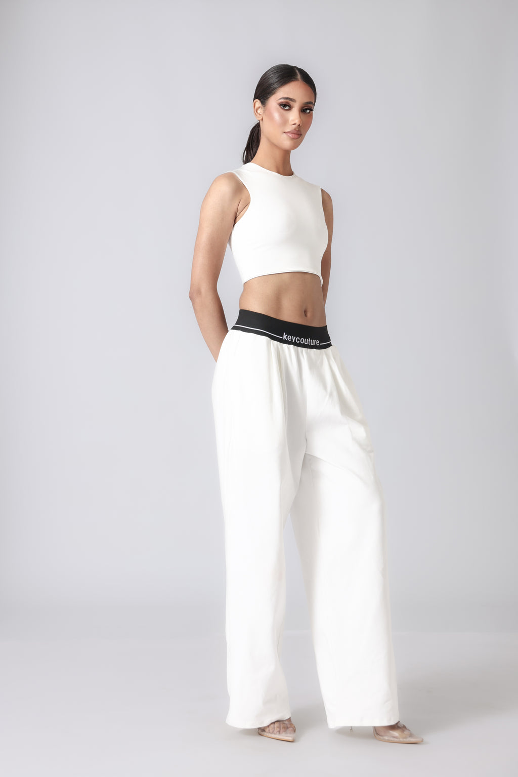 STAY READY CROPTOP