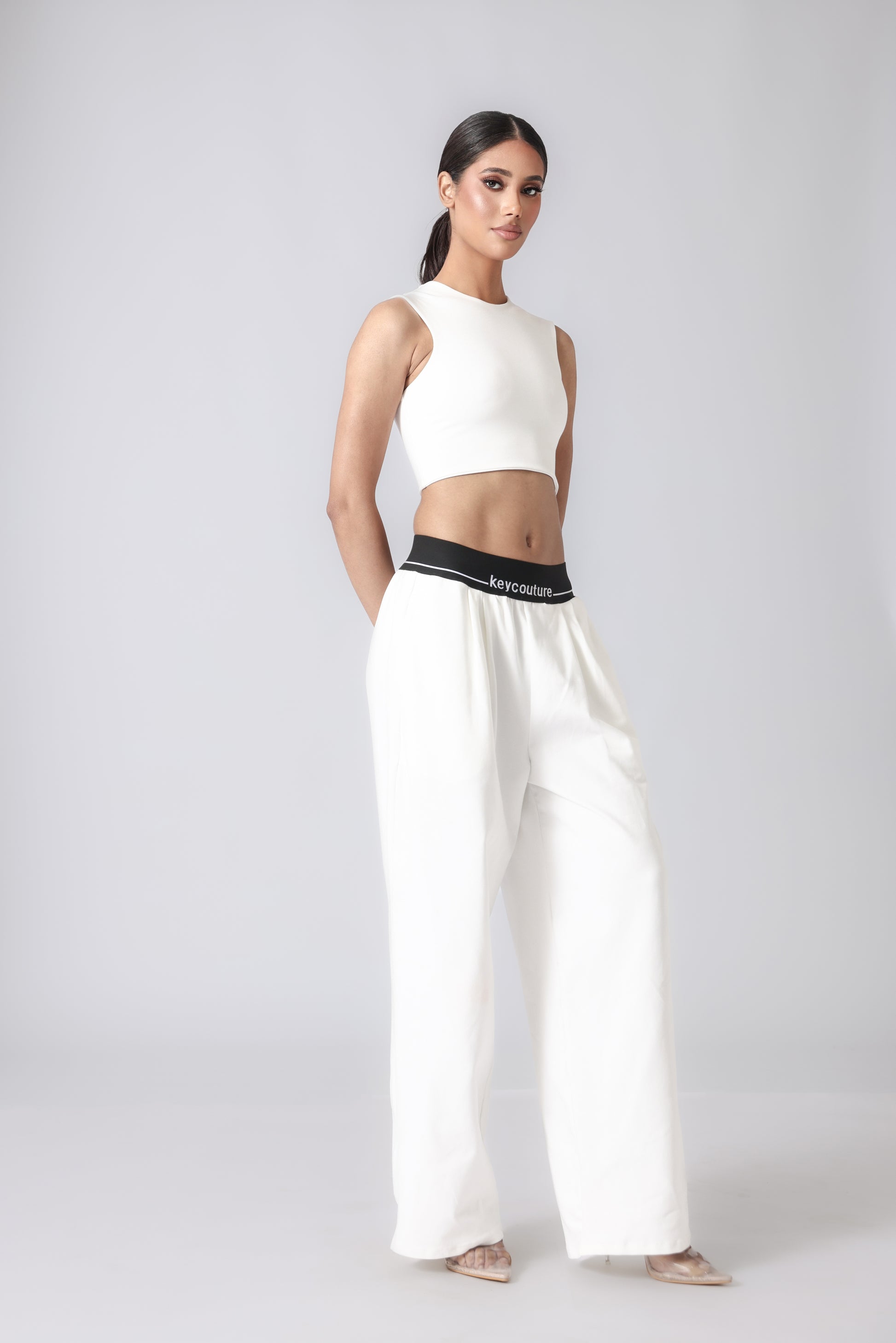 STAY READY CROPTOP
