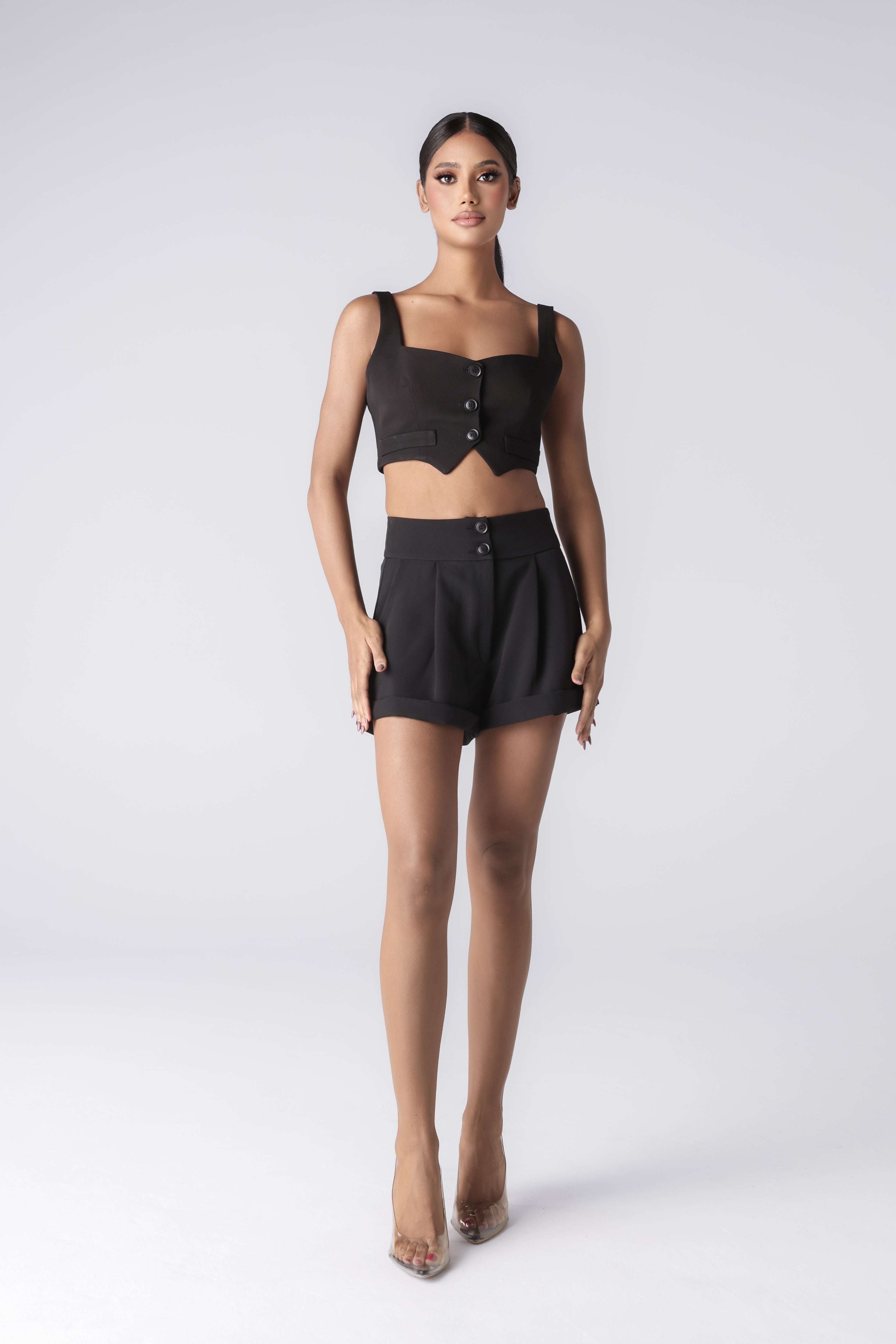 LINDAY SHORT