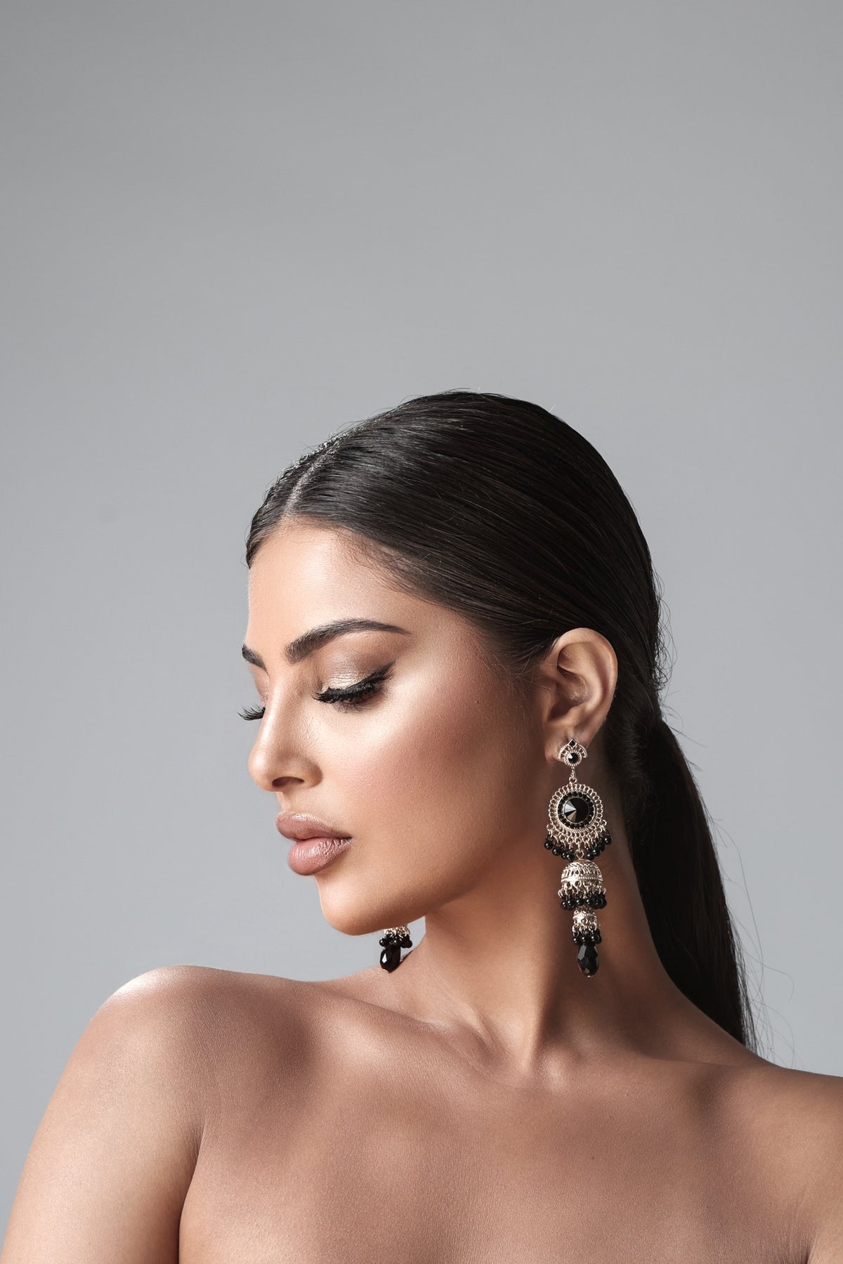 HODA EARRINGS