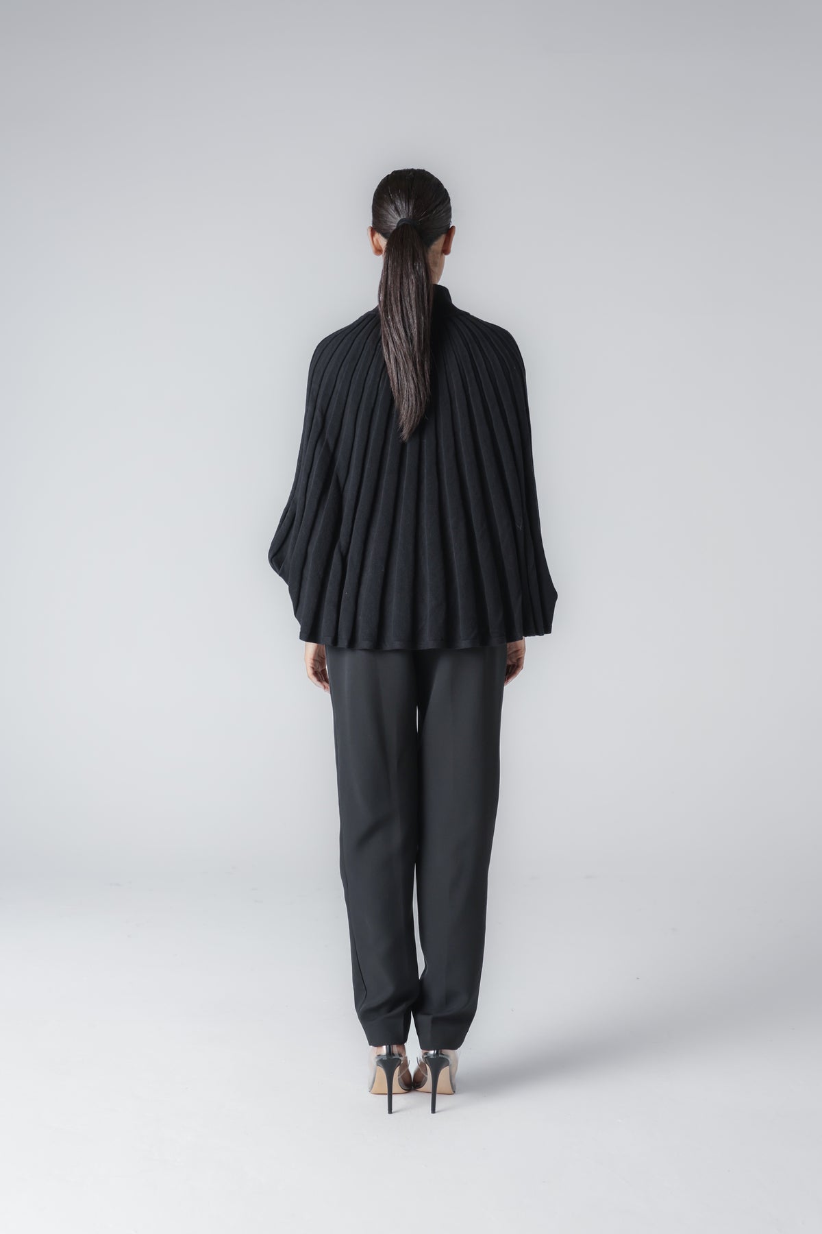 SARAH SWEATER