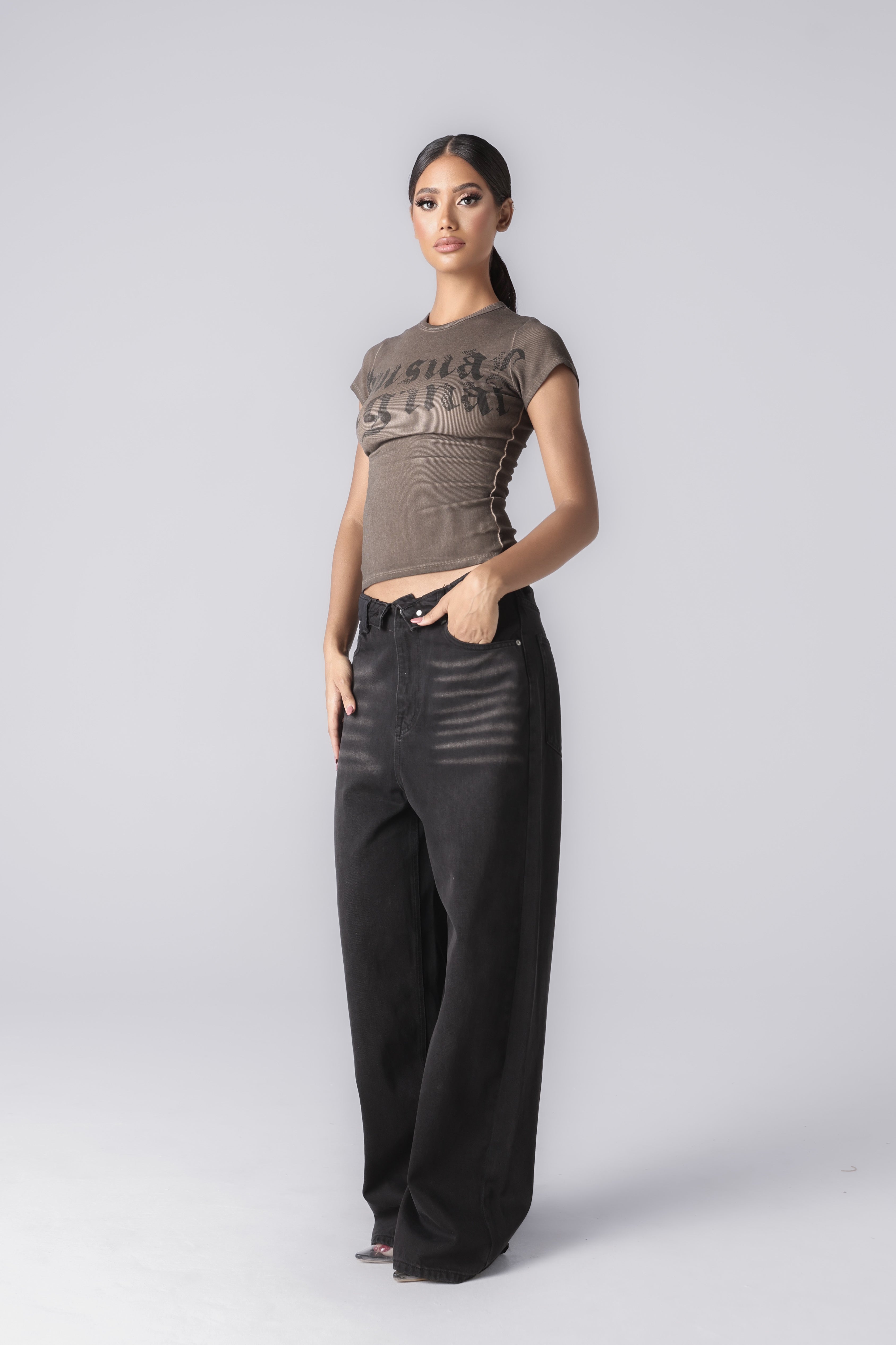 KASSANDRA T-SHIRT