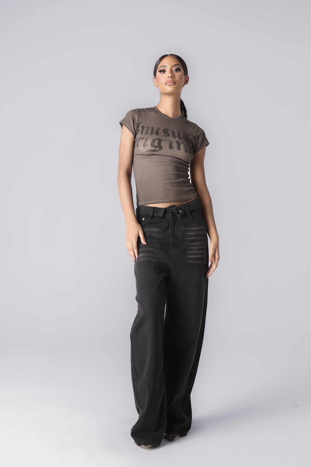 KASSANDRA T-SHIRT