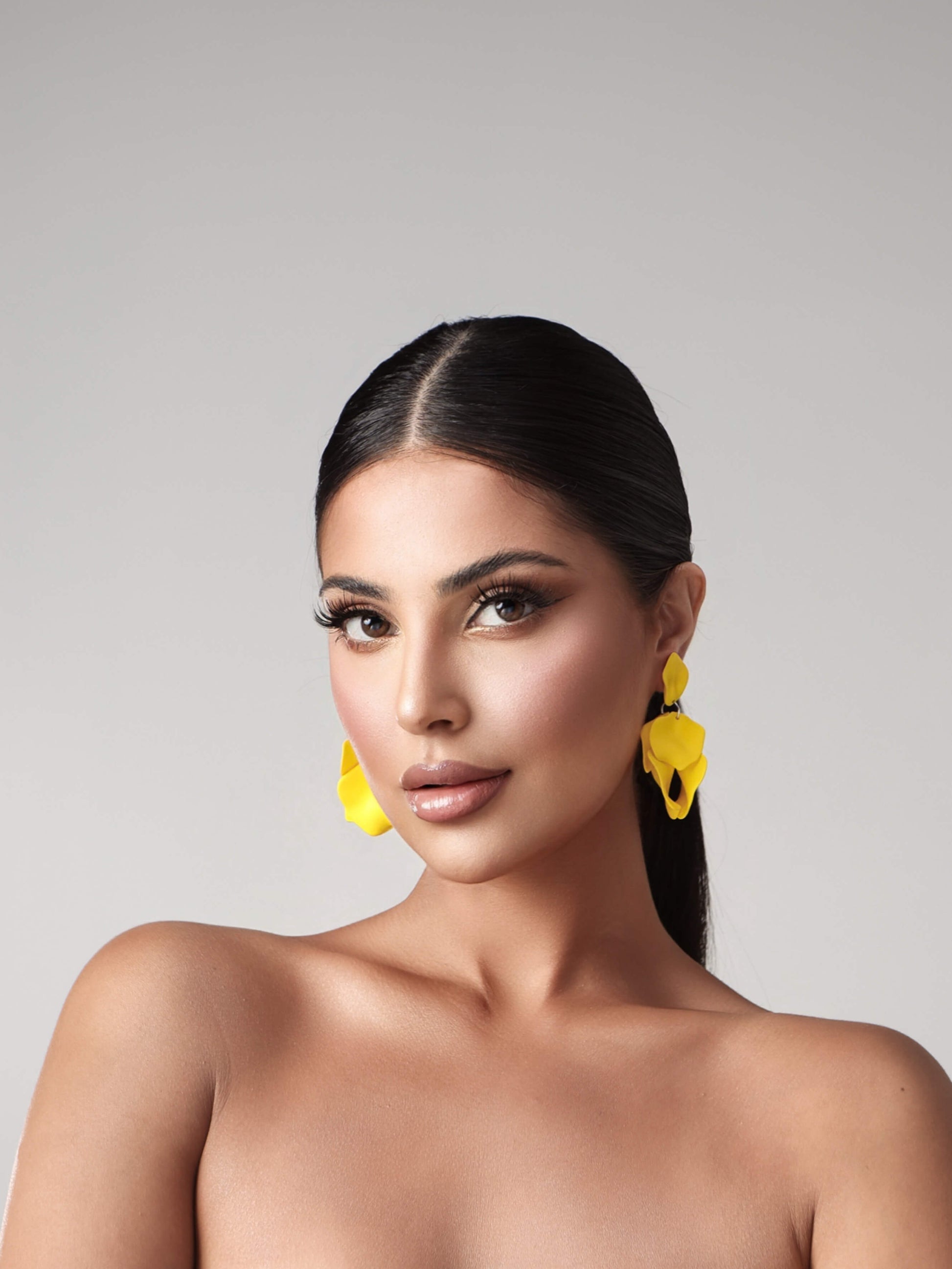 GISSEL EARRINGS