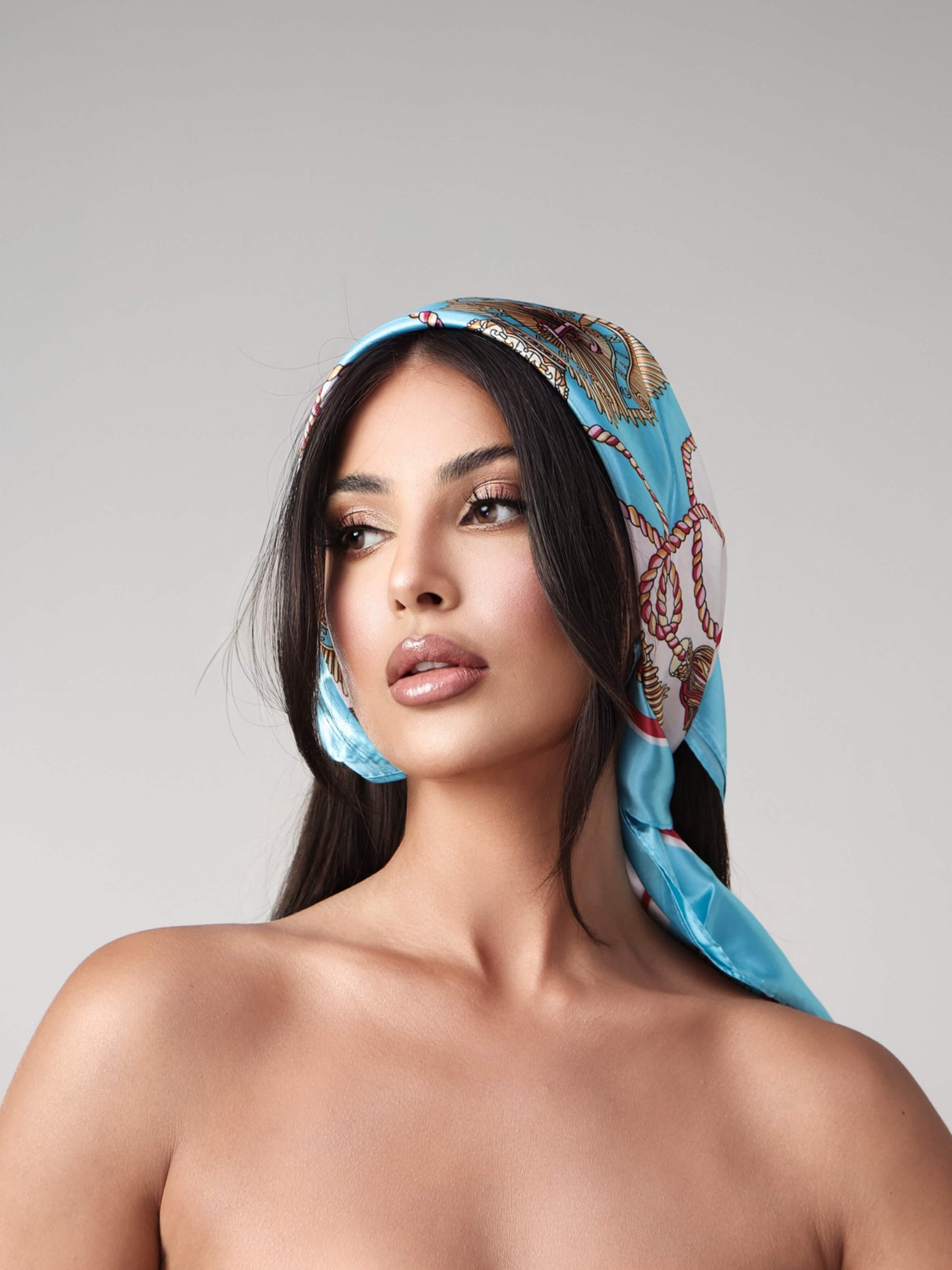 LOLA SCARF